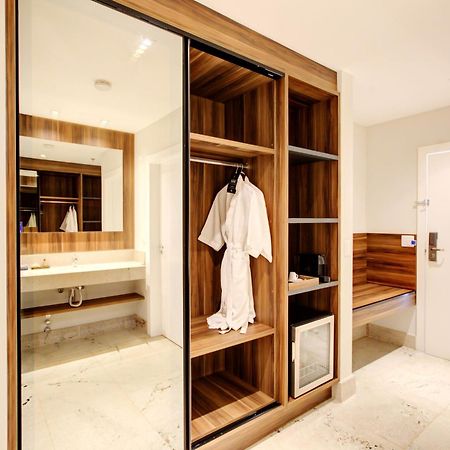 Doubletree By Hilton - Resort - Фос ду Игуасу Екстериор снимка Sliding mirrored wardrobe doors