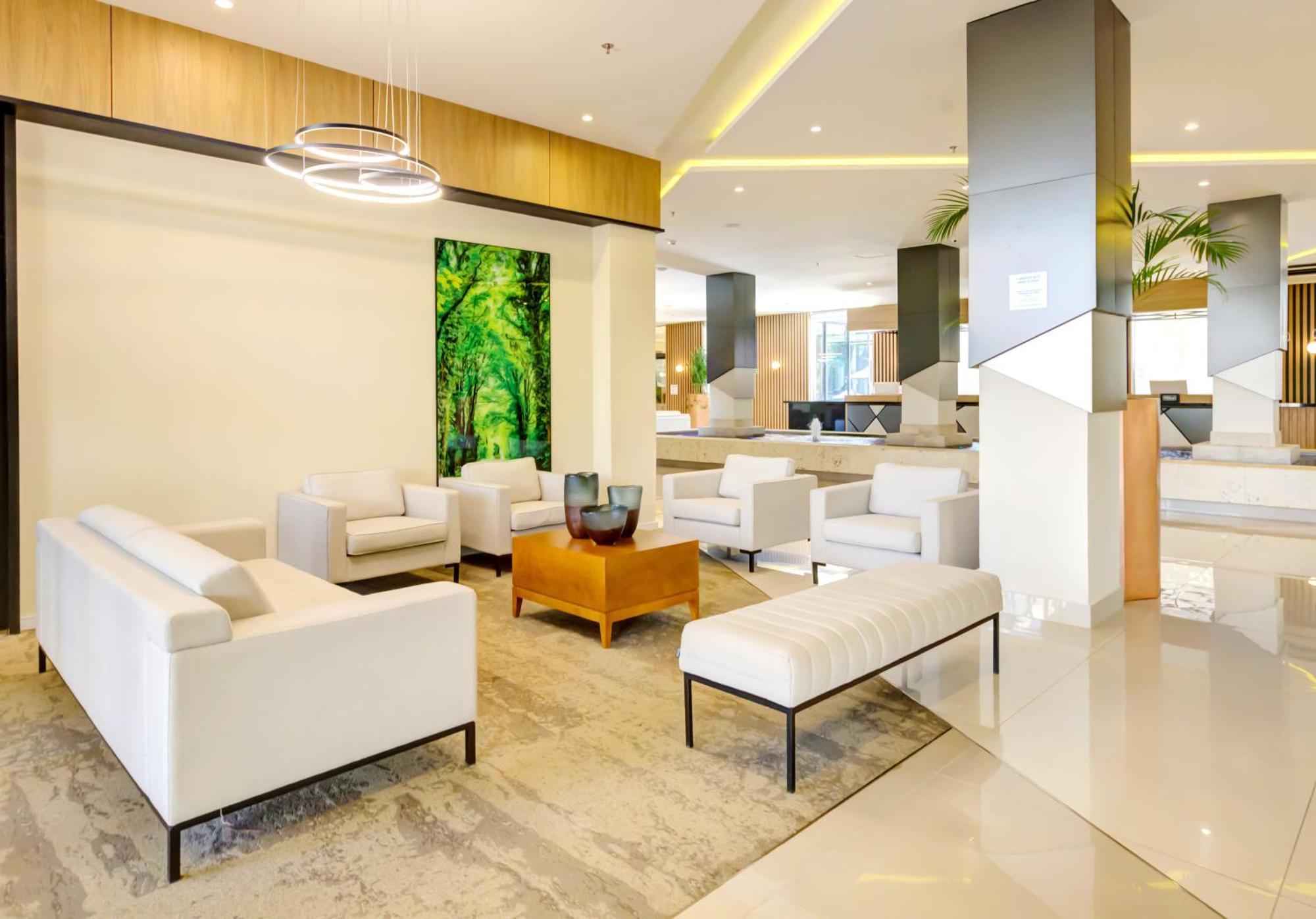 Doubletree By Hilton - Resort - Фос ду Игуасу Екстериор снимка The lobby of the hotel