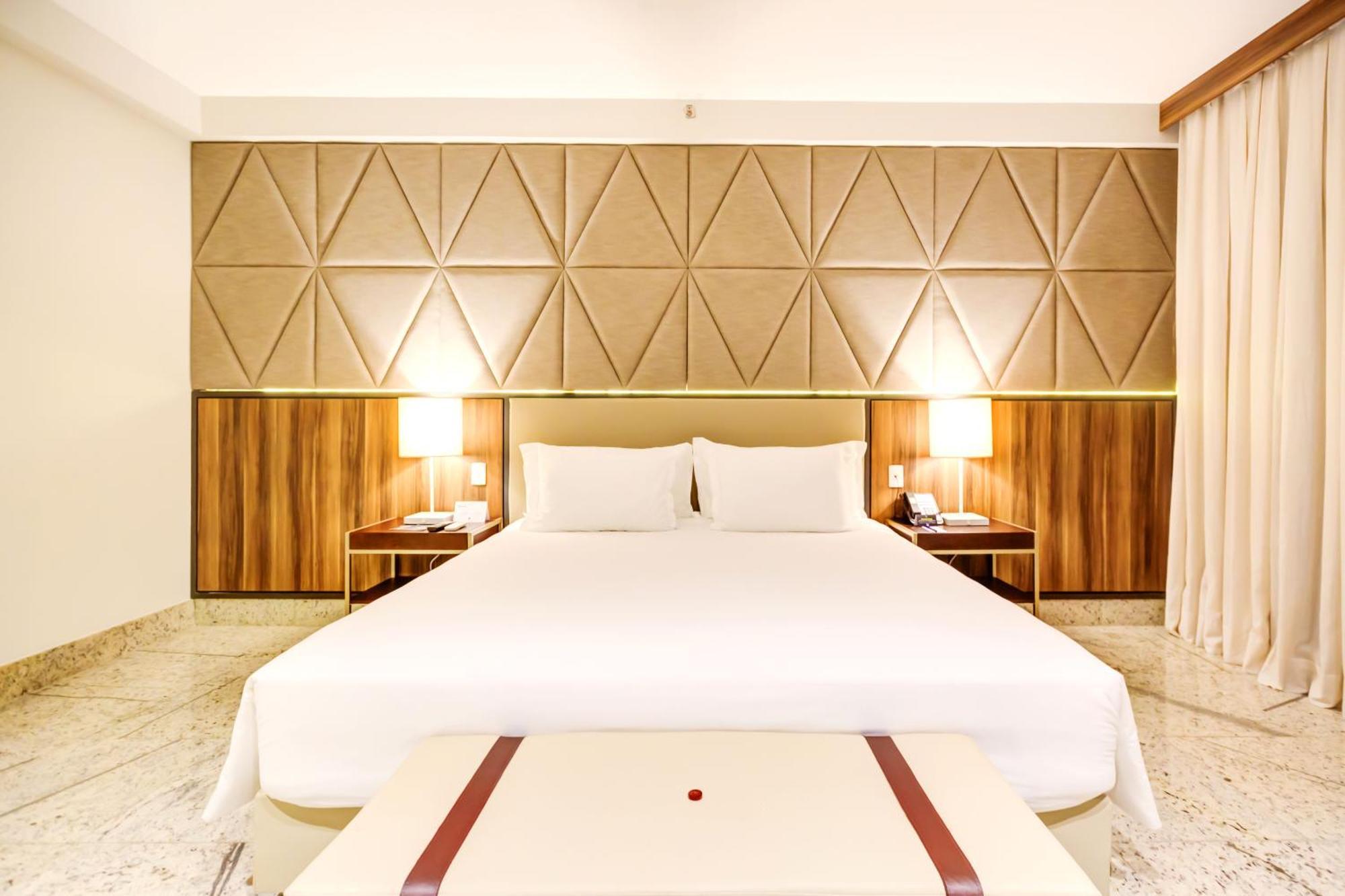 Doubletree By Hilton - Resort - Фос ду Игуасу Екстериор снимка A bedroom at the hotel