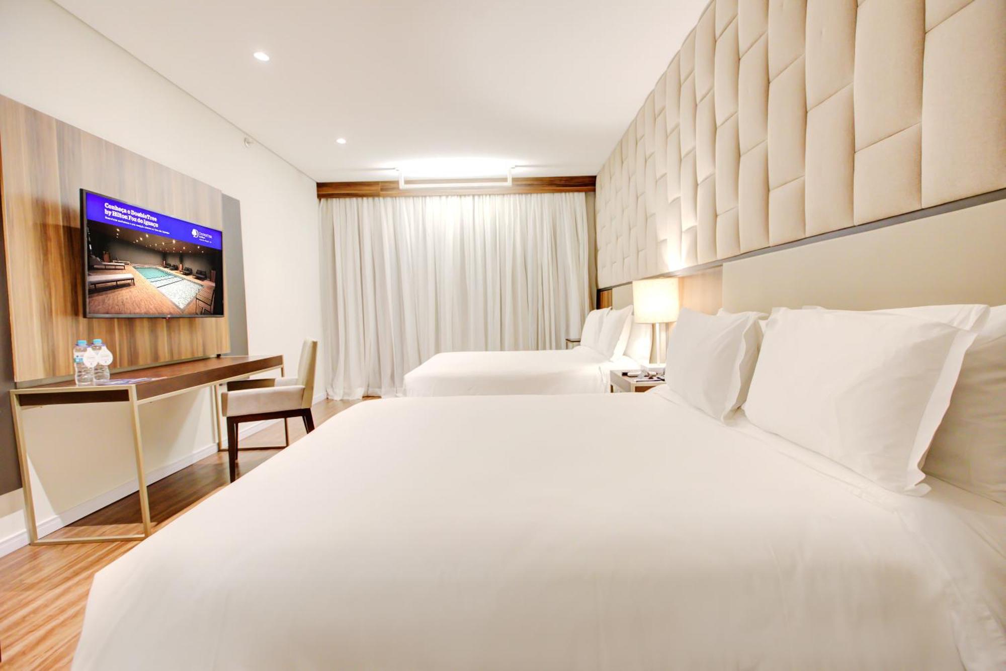 Doubletree By Hilton - Resort - Фос ду Игуасу Екстериор снимка Deluxe Room