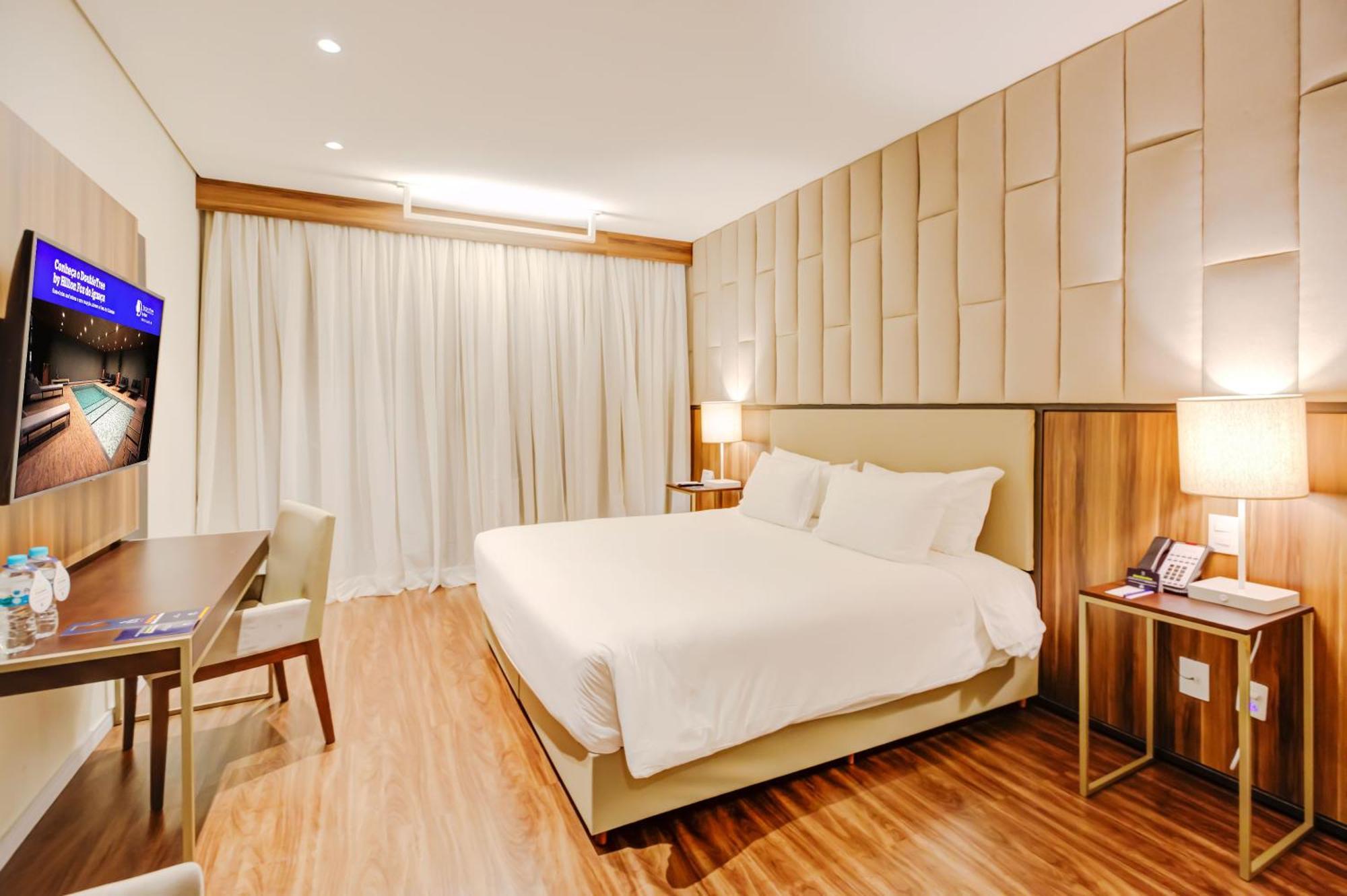 Doubletree By Hilton - Resort - Фос ду Игуасу Екстериор снимка Deluxe Room