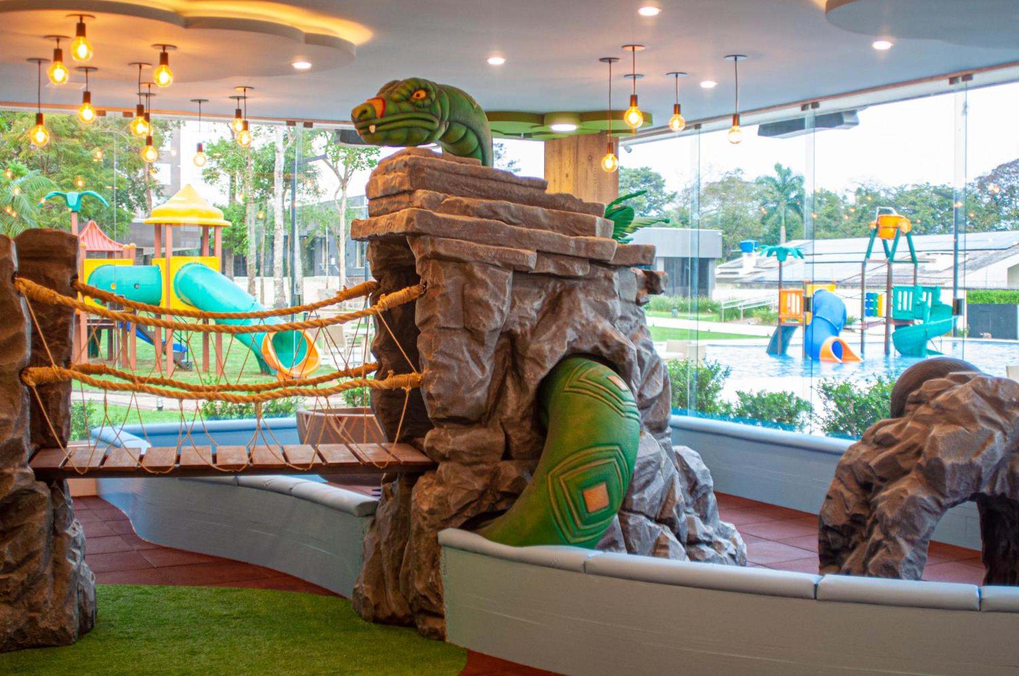Doubletree By Hilton - Resort - Фос ду Игуасу Екстериор снимка The Dinosaur Playground