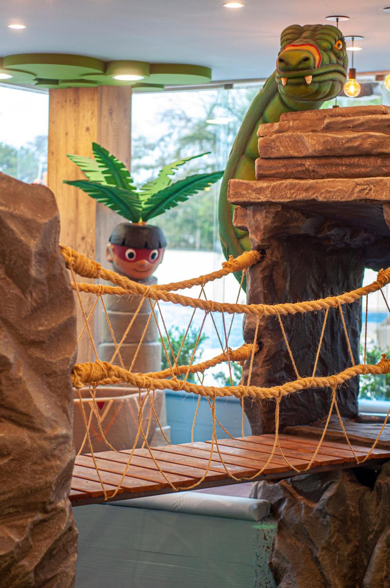 Doubletree By Hilton - Resort - Фос ду Игуасу Екстериор снимка The rope bridge
